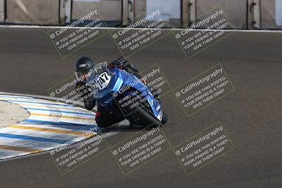 media/Oct-12-2025-CRA (Sun) [[e621380112]]/Races/Race 10/